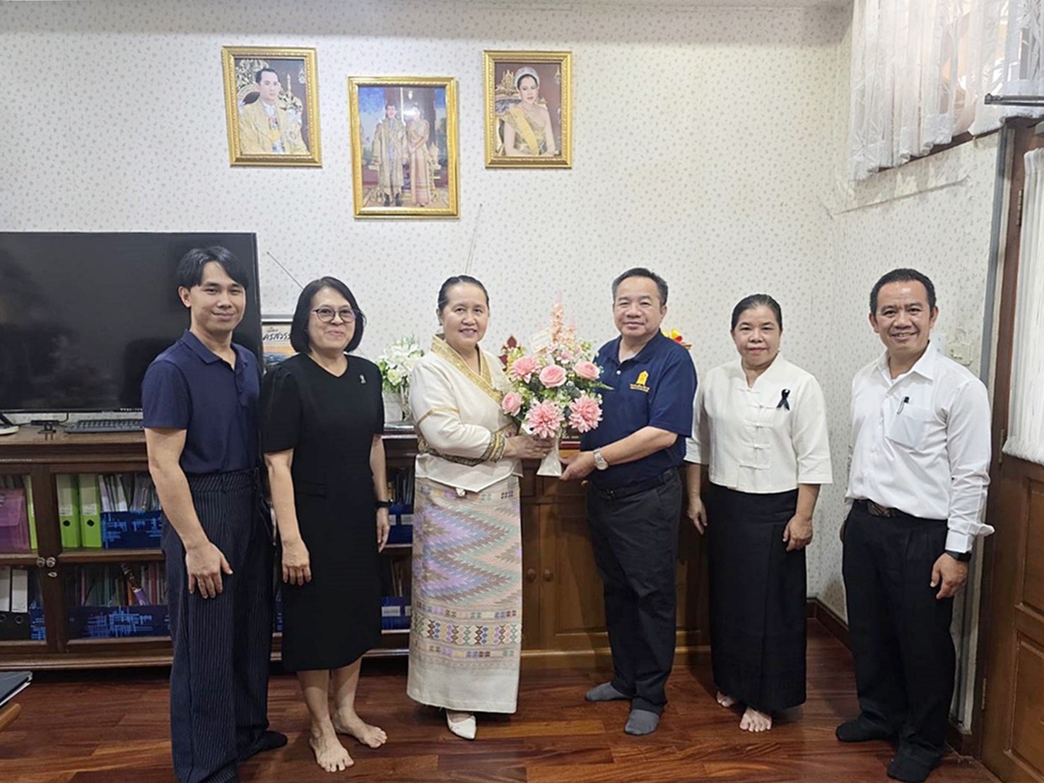วิทยาลัยอาชีวศึกษาลำปาง แสดงความยินดีกับ ดร.ปริวิชญ์ ไชยประเสริฐ เนื่องในโอกาสย้ายมาดำรงตำแหน่ง ผู้อำนวยการวิทยาลัยสารพัดช่างลำปาง